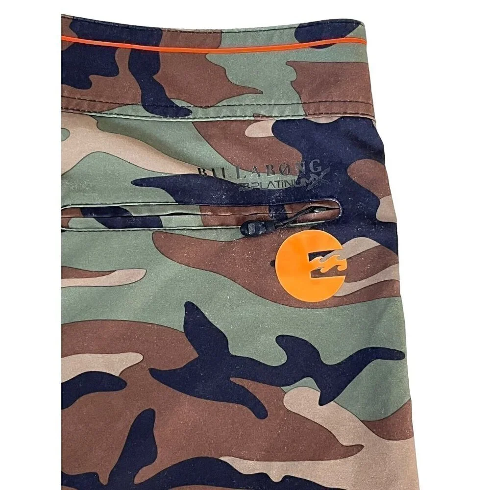 Billabong PX2 Platinum Mens Sz 40 Camo Green & Orange Boardshorts